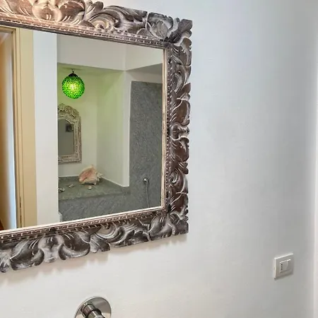 Apartment Paradiso